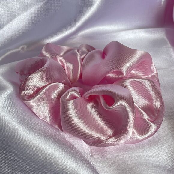 3 New Pink Satin Scrunchies Hair Tie XLarge, Large, Small Set - Picture 10 of 16